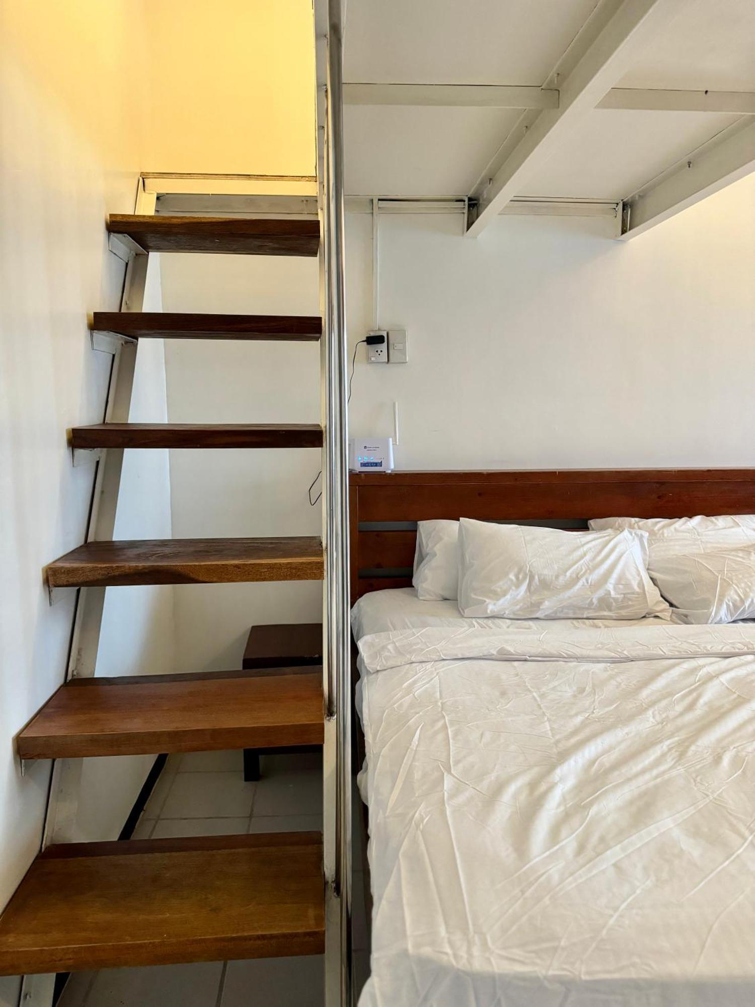 Cozy Pod Aparthotel Олонгапо Екстериор снимка
