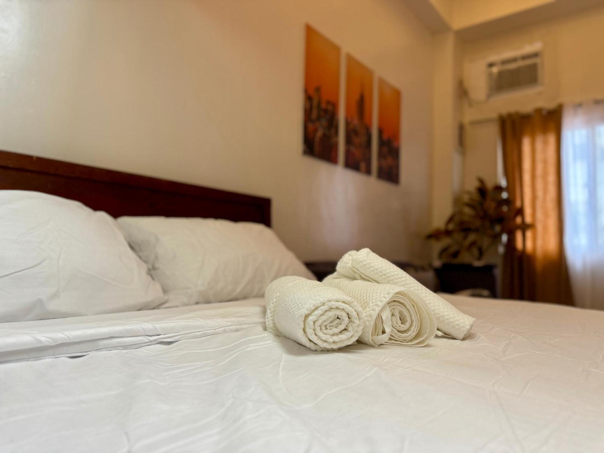 Cozy Pod Aparthotel Олонгапо Екстериор снимка